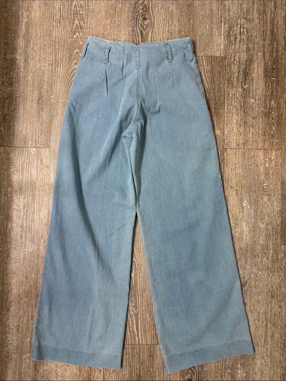 J. Peterman Light Blue Relaxed Wide-Leg Jeans - Picture 3 of 4